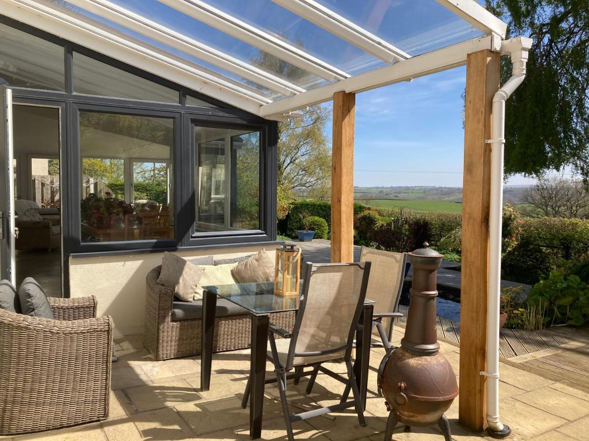 East Hillerton House Guest House Crediton Exterior foto